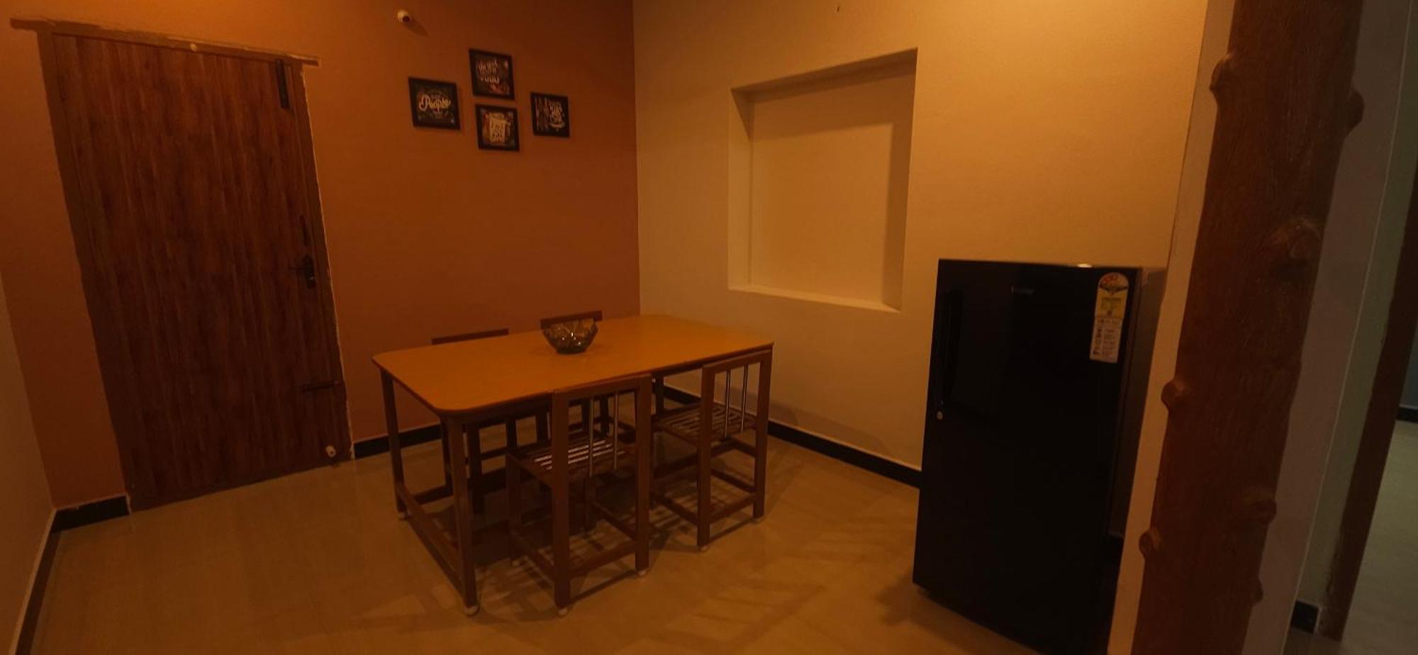Shi'S Triveni Spacious 2Bhk Villa In Pappampatti, Коямпутур Екстер'єр фото